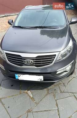 Внедорожник / Кроссовер Kia Sportage 2011 в Киеве
