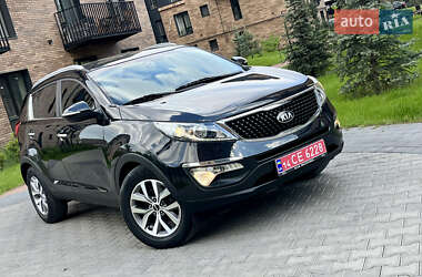 Позашляховик / Кросовер Kia Sportage 2015 в 