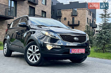 Позашляховик / Кросовер Kia Sportage 2015 в 