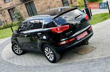 Позашляховик / Кросовер Kia Sportage 2015 в 