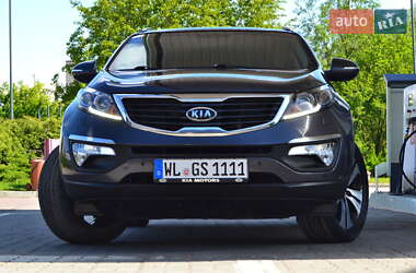 Позашляховик / Кросовер Kia Sportage 2012 в 
