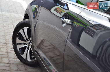 Позашляховик / Кросовер Kia Sportage 2012 в 
