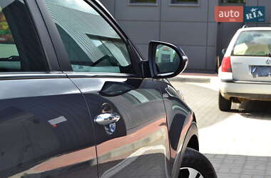Позашляховик / Кросовер Kia Sportage 2012 в 
