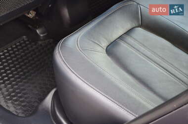 Позашляховик / Кросовер Kia Sportage 2012 в 