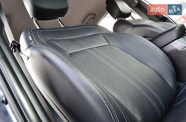 Позашляховик / Кросовер Kia Sportage 2012 в 