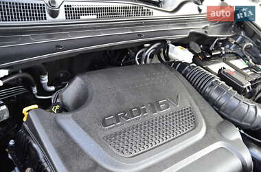 Позашляховик / Кросовер Kia Sportage 2012 в 