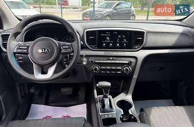 Позашляховик / Кросовер Kia Sportage 2019 в 