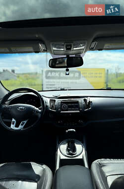 Внедорожник / Кроссовер Kia Sportage 2013 в 