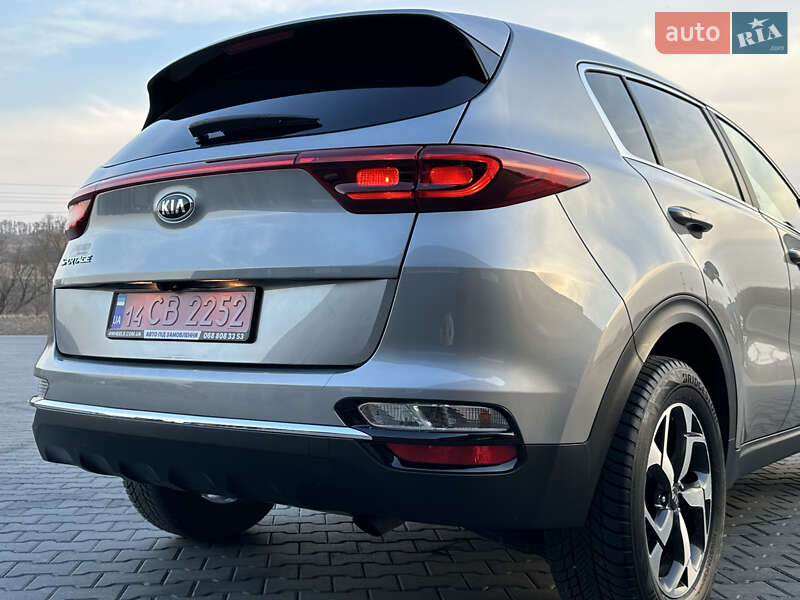 Внедорожник / Кроссовер Kia Sportage 2020 в Черновцах