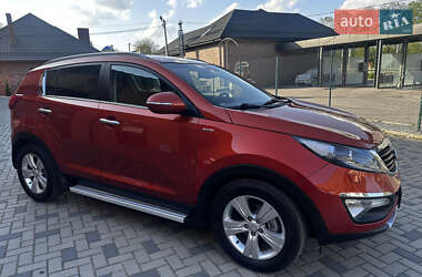 Внедорожник / Кроссовер Kia Sportage 2012 в 