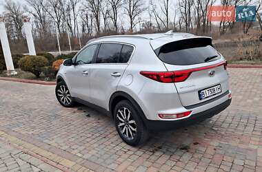 Внедорожник / Кроссовер Kia Sportage 2016 в 