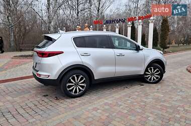 Внедорожник / Кроссовер Kia Sportage 2016 в 