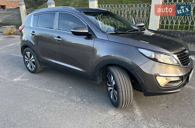 Внедорожник / Кроссовер Kia Sportage 2011 в 