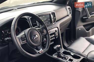 Позашляховик / Кросовер Kia Sportage 2016 в 