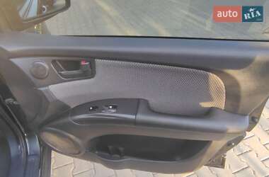 Внедорожник / Кроссовер Kia Sportage 2008 в 