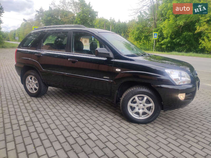 Внедорожник / Кроссовер Kia Sportage 2007 в Красилове