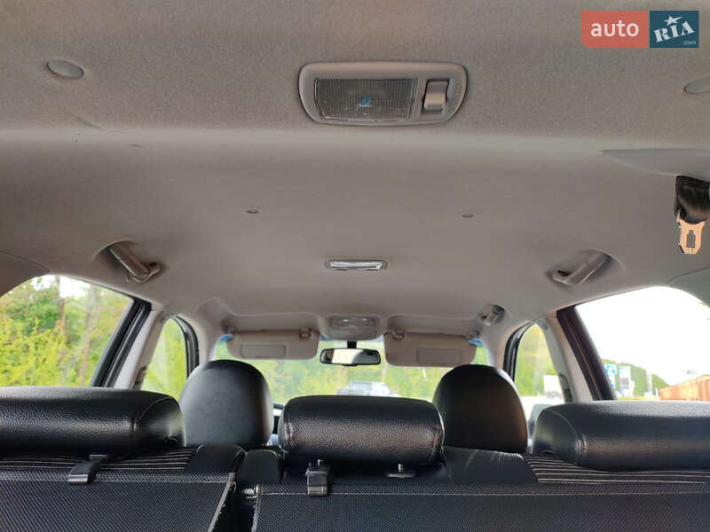 Внедорожник / Кроссовер Kia Sportage 2007 в Красилове