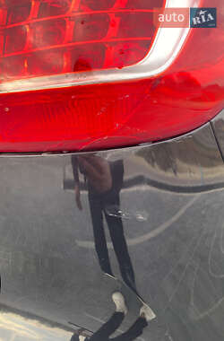 Позашляховик / Кросовер Kia Sportage 2011 в 