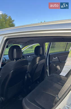 Внедорожник / Кроссовер Kia Sportage 2011 в 
