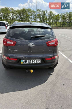 Внедорожник / Кроссовер Kia Sportage 2012 в 