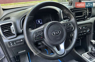 Внедорожник / Кроссовер Kia Sportage 2017 в 