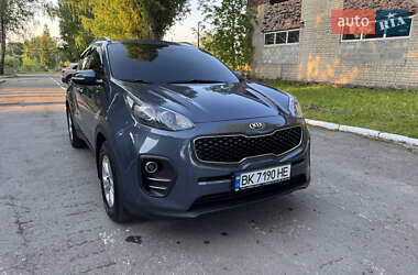 Внедорожник / Кроссовер Kia Sportage 2017 в 