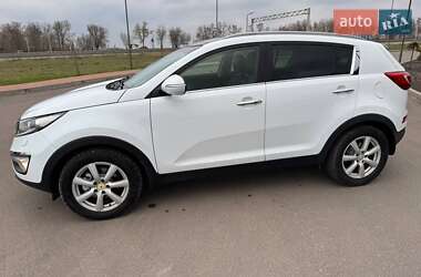 Позашляховик / Кросовер Kia Sportage 2013 в 