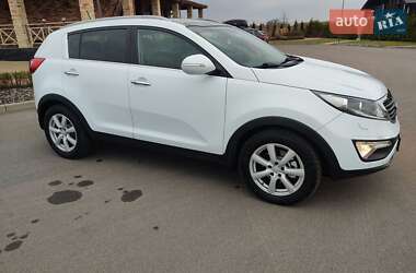 Позашляховик / Кросовер Kia Sportage 2013 в 