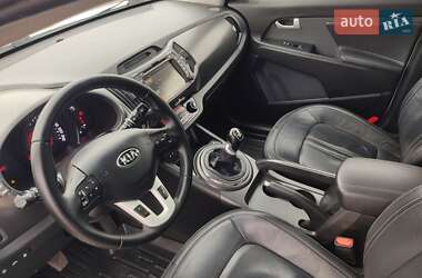 Позашляховик / Кросовер Kia Sportage 2013 в 