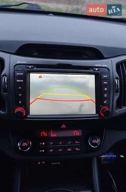 Позашляховик / Кросовер Kia Sportage 2013 в 