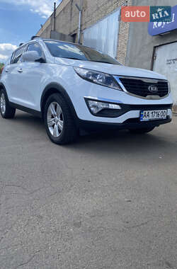 Внедорожник / Кроссовер Kia Sportage 2013 в Киеве