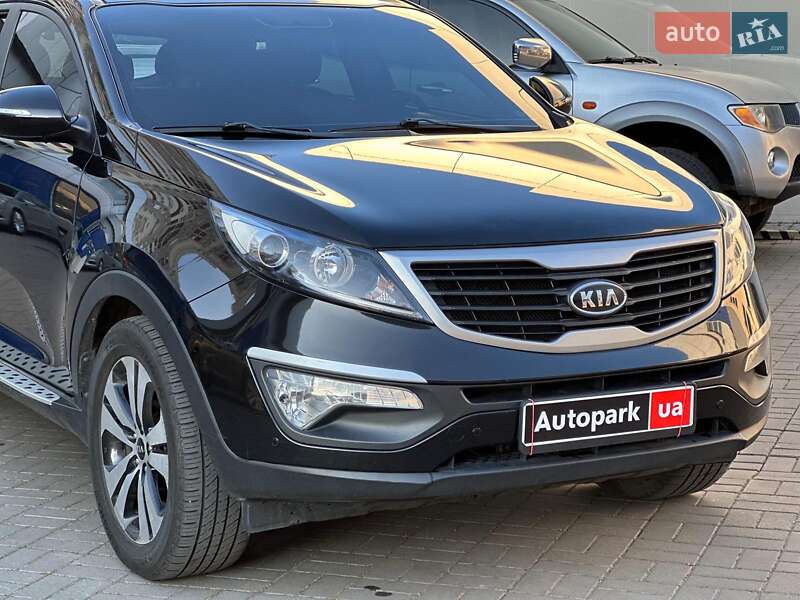 Позашляховик / Кросовер Kia Sportage 2011 в Одесі