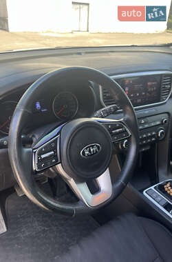 Внедорожник / Кроссовер Kia Sportage 2021 в 