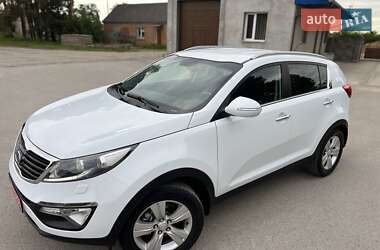 Внедорожник / Кроссовер Kia Sportage 2011 в 