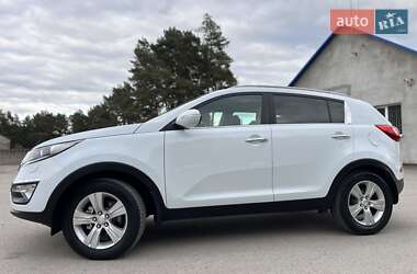 Внедорожник / Кроссовер Kia Sportage 2011 в 