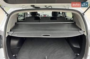 Внедорожник / Кроссовер Kia Sportage 2011 в 