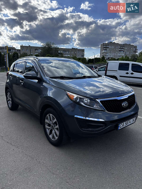 Внедорожник / Кроссовер Kia Sportage 2014 в Каменке