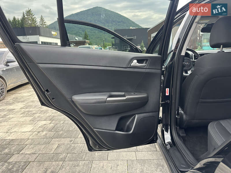 Внедорожник / Кроссовер Kia Sportage 2020 в Тячеве