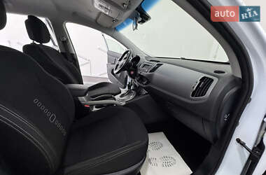 Внедорожник / Кроссовер Kia Sportage 2015 в 