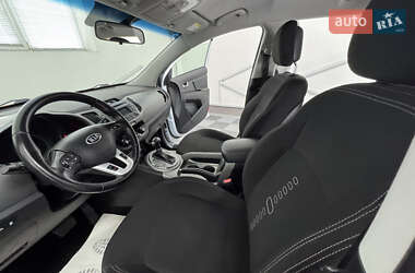 Внедорожник / Кроссовер Kia Sportage 2015 в 