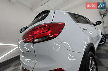 Внедорожник / Кроссовер Kia Sportage 2015 в 