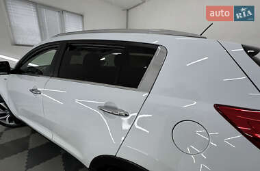 Внедорожник / Кроссовер Kia Sportage 2015 в 