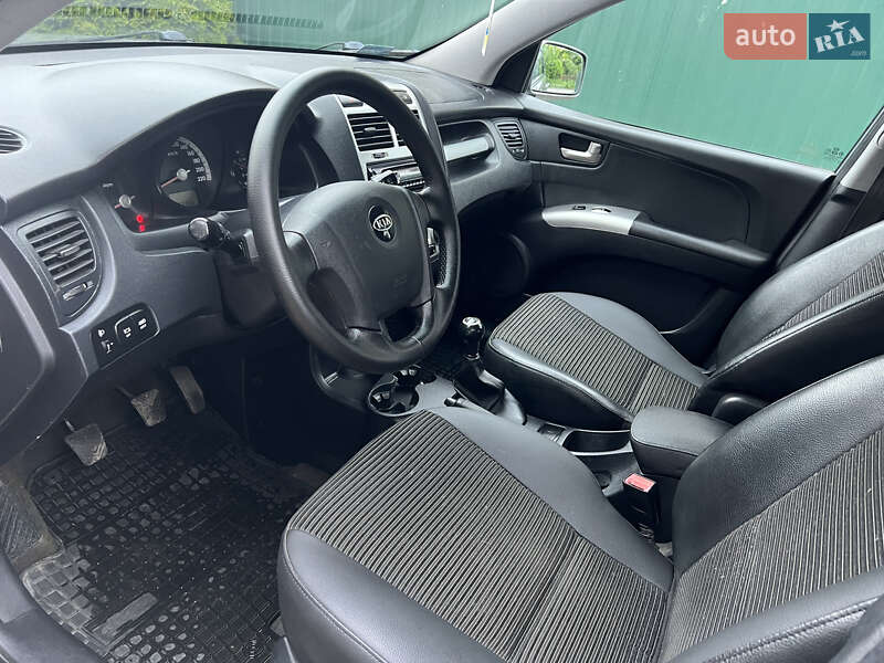 Внедорожник / Кроссовер Kia Sportage 2006 в Локачах