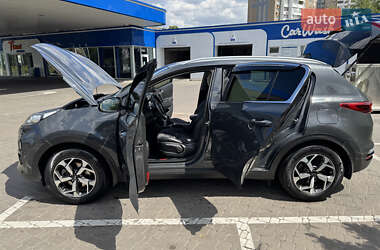 Позашляховик / Кросовер Kia Sportage 2019 в 