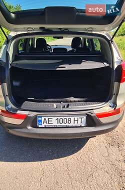 Позашляховик / Кросовер Kia Sportage 2012 в 