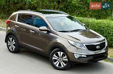 Позашляховик / Кросовер Kia Sportage 2012 в Дніпрі