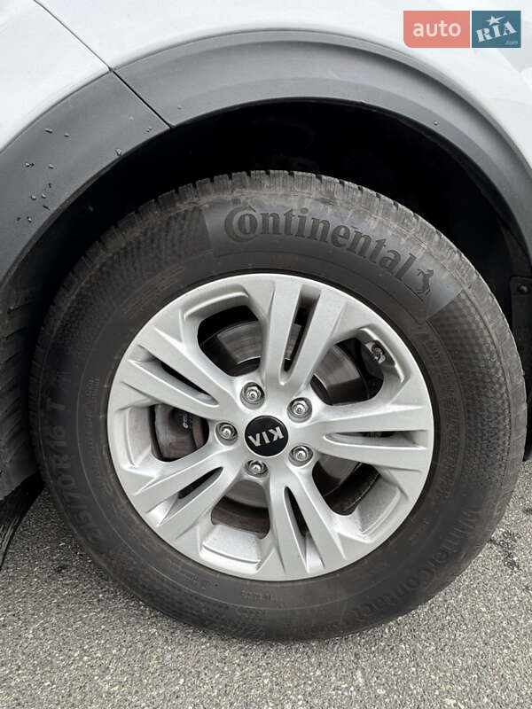 Внедорожник / Кроссовер Kia Sportage 2017 в Киеве