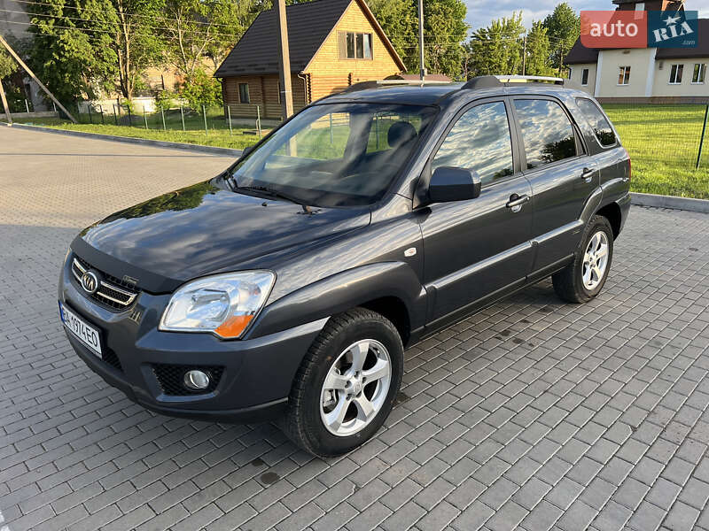Внедорожник / Кроссовер Kia Sportage 2009 в Бершади