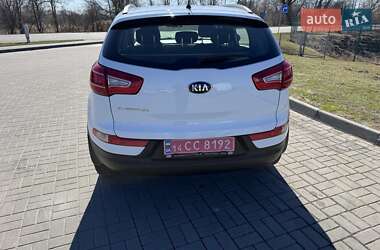 Внедорожник / Кроссовер Kia Sportage 2013 в 