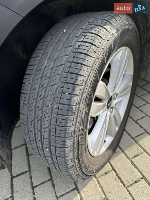 Внедорожник / Кроссовер Kia Sportage 2017 в Львове